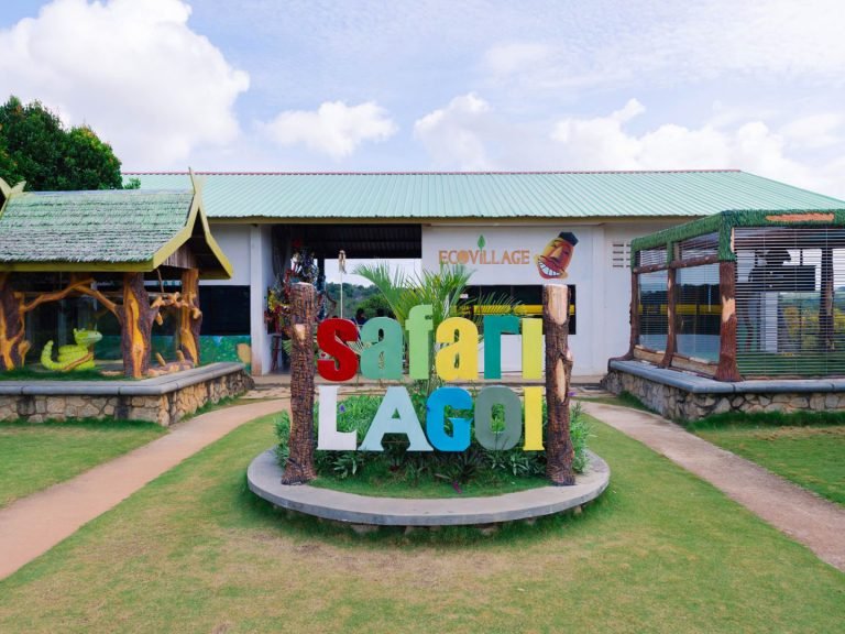 Safari-Lagoi-Eco-Farm-Entrance-768×576 (1)